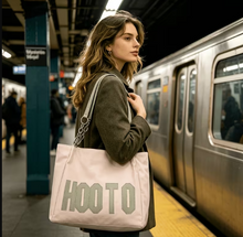 Load image into Gallery viewer, Londonsac Beautiful Hooto Bag (LARGE CAPACITY)