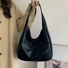 Load image into Gallery viewer, Thepremiumleather Retro soft bag