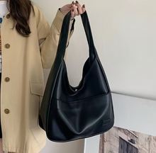Load image into Gallery viewer, Thepremiumleather Retro soft bag