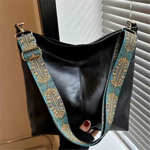Load image into Gallery viewer, Thepremiumleather Retro Bag (Special Guitar Strap)